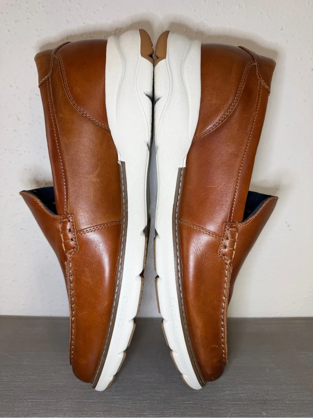 Men Florsheim Frenzi Toe Venetian Loafer Walking Shoes Cognac Leather Size 12W